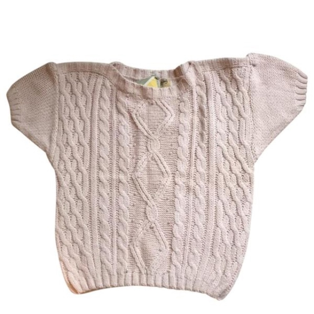 Diane Von Furstenberg pearls& short sleeve sweater